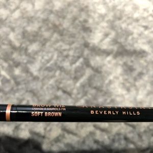Anastasia Beverly Hills Makeup - Anastasia Beverly Hills brow wiz Anastasia Beverly Hills Makeup - Anastasia Beverly Hills brow wiz